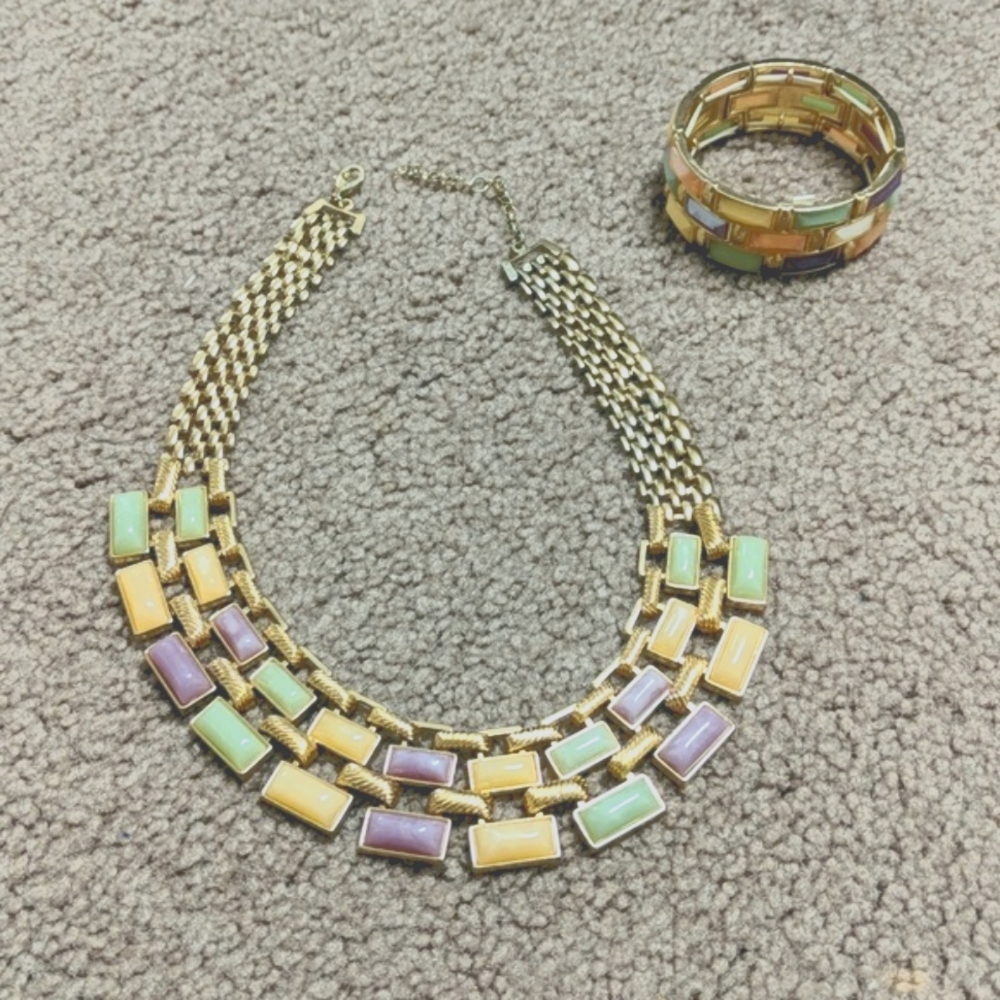 Necklace & Bracelet